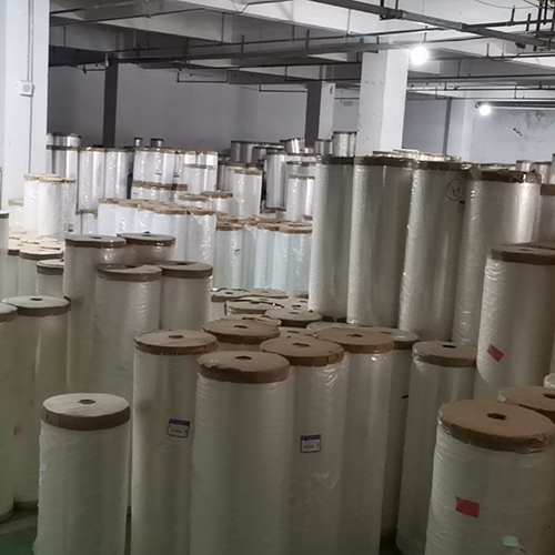 在使用BOPP亮光膜时需要注意什么?这几个方面一定要注意! 在使用BOPP亮光膜时需要注意什么?这几个方面一定要注意!